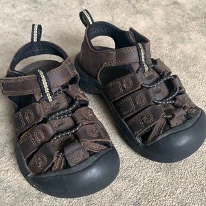 Keen Sandals size 8B